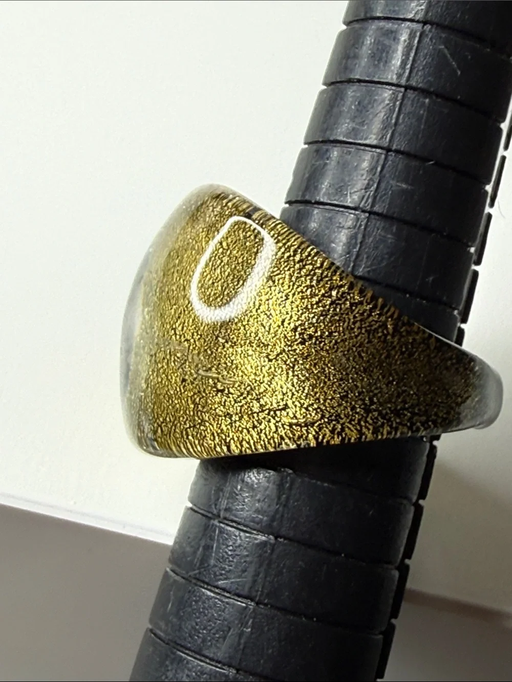 Vintage Wide glass Statement Ring in Metallic Gold drops of glitter